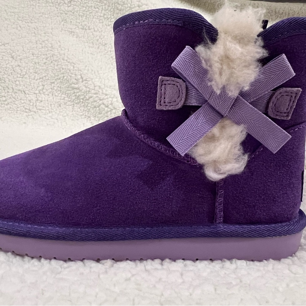 Girls Purple UGG Boots with Bow Detail 💜💜💜 NIB